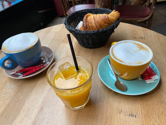 Le Paris Café 3